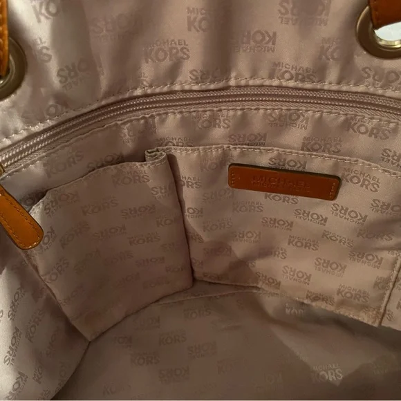Michael Kors Tan Tote - Picture 11 of 12